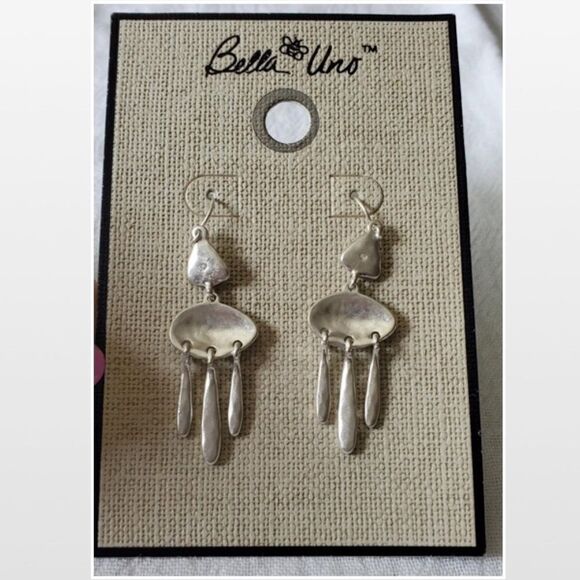 New Bella Uno Earrings Womens Silver Dangle Three Tier Drop Triangle Jewelry NWT - Picture 8 of 16